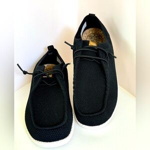 ITAZERO Slip On Comfort Sneaker Shoes - Women's Size 11 Wide - Black - A21W301